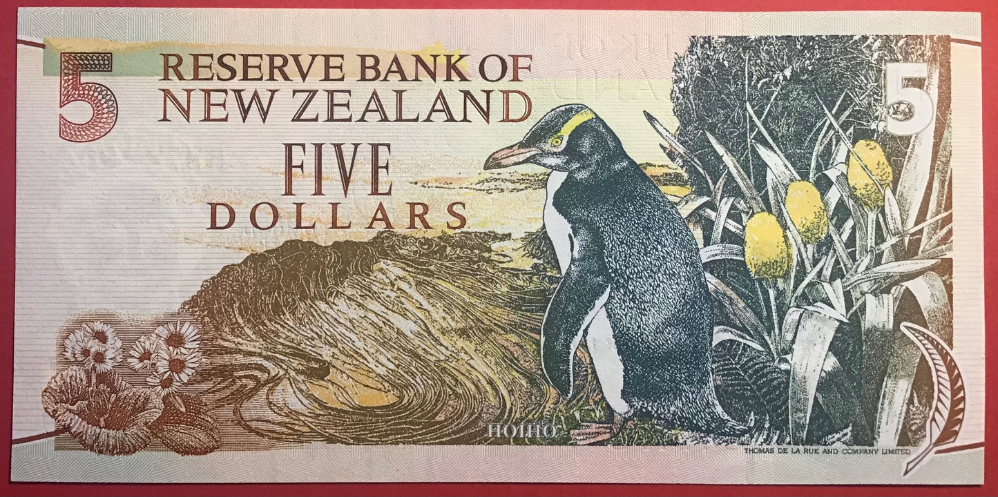 New Zealand - 5 Dollars (1992-97) P#177a Kvalitet 0