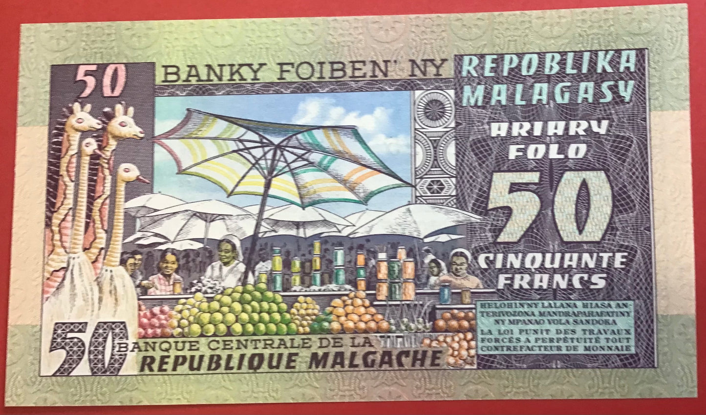 Madagascar - 50 Francs/10 Ariary (1974-75) P#62a Kvalitet 0