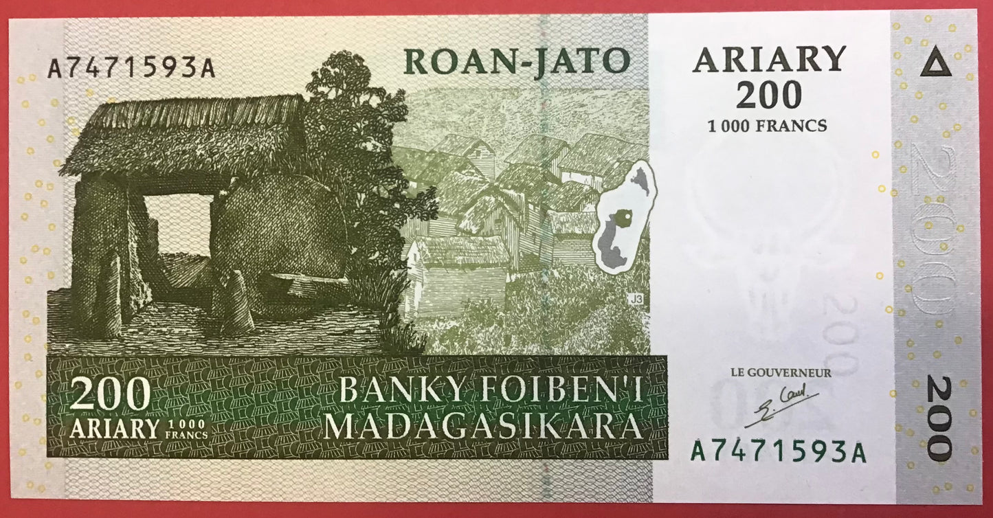 Madagascar - 200 Ariary 2004 P#87a Kvalitet 0