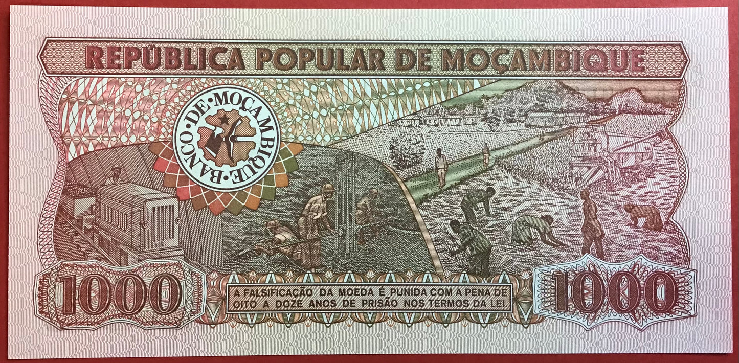 Mozambique - 1000 Meticais 16.6.1983 P#132a Kvalitet 0