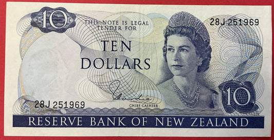 New Zealand - 10 Dollars (1977-81) P#166d Kvalitet 1+/01