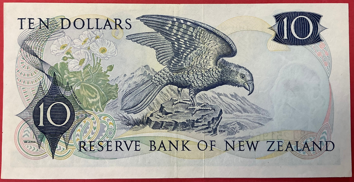 New Zealand - 10 Dollars (1977-81) P#166d Kvalitet 1+/01
