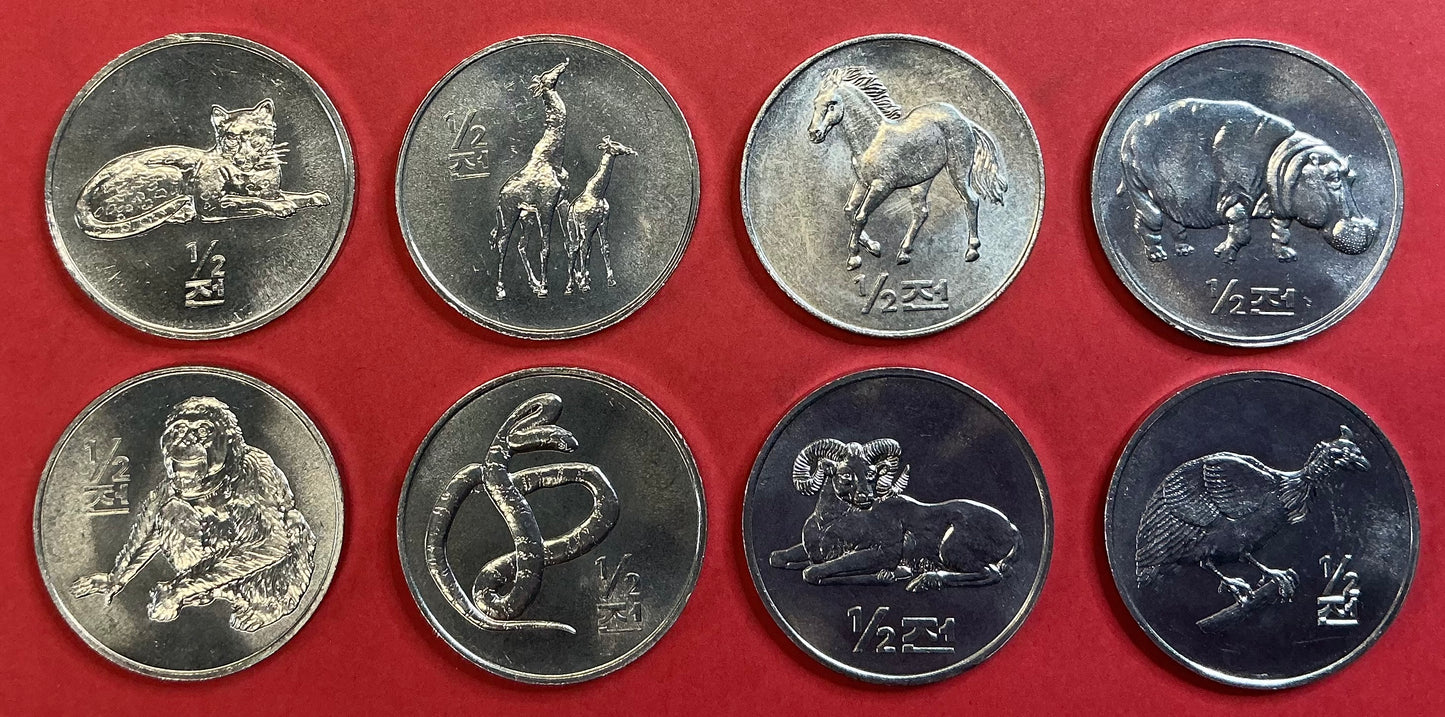 North-Korea - 8 Different 2002 Type Set Unc.