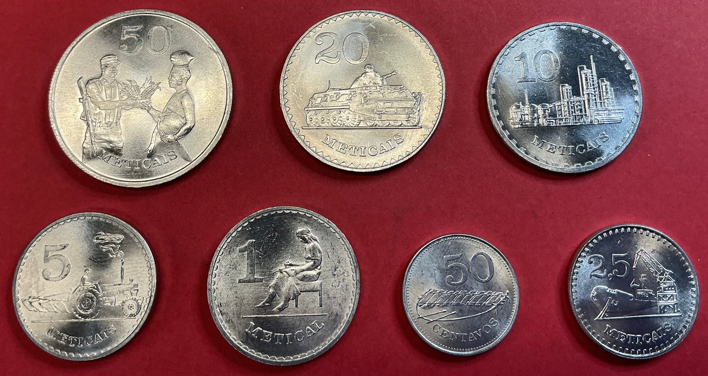 Mozambique - 7 Different Type 1982-1986 Set Unc.